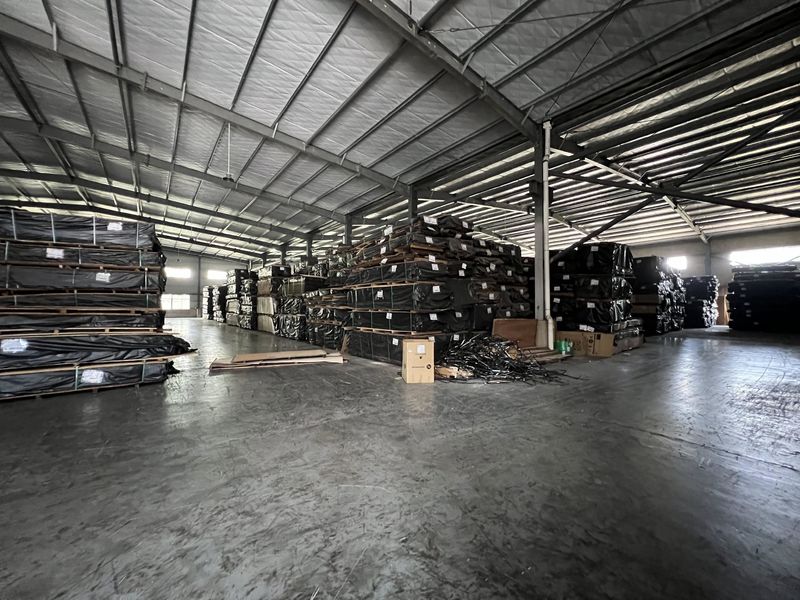 Dongguan Lingfeng Wood Industry Co., Ltd. linha de produção do fabricante
